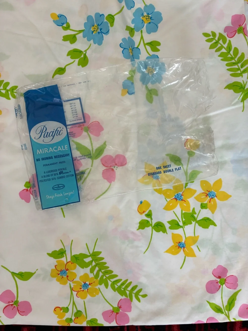 Vintage 60s 70s Pacific Floral Standard Double Flat Sheet